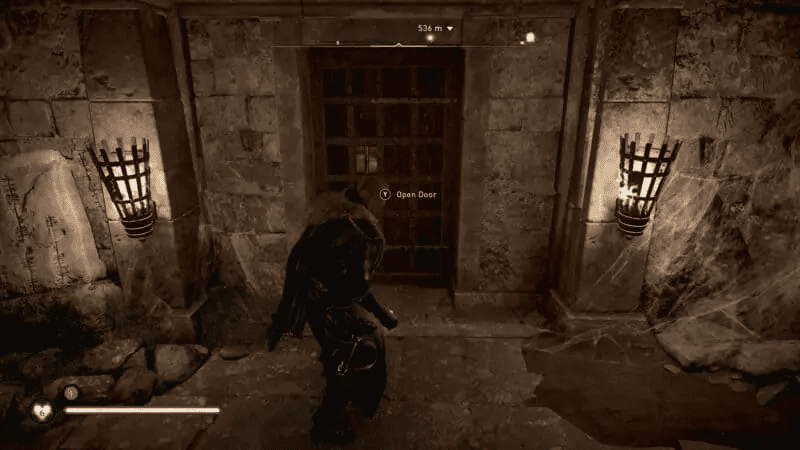 Prompt to open the door in the middle of the room