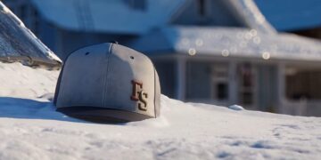 Farming Simulator 22 will add snow and summer, as well as release on next-gen consoles.
