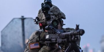 After Senate thought of nixing at least half of the deal last year, Microsoft's contract with the United States Army is now in full swing.
