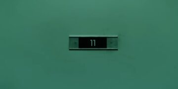 By the looks of it, we'll be getting an announcement for Season 4 of Stranger Things soon.