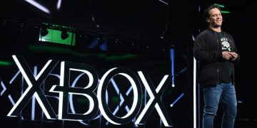 Phil Spencer "reevaluating" Relationship With Activision Blizzard