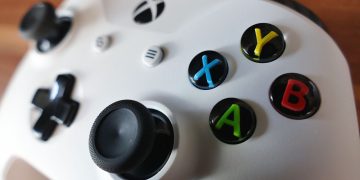 We'd be lying if we didn't say that an Xbox handheld console with native Xbox Game Pass and Cloud Gaming support would make us think about spending money on it.