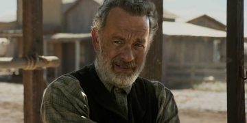 Believe it or not, this is Tom Hanks' first time to star in a Western TV show.