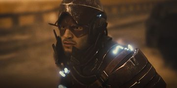 leaked the flash costume ezra miller