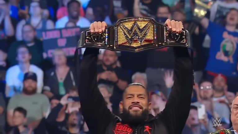 Roman Reigns Debuts New Undisputed Wwe Universal Championship Belt Xfire