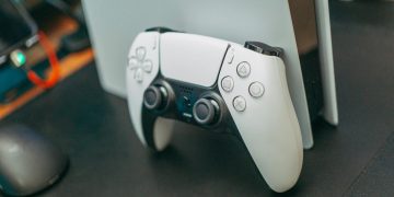 Between the PS5's success in China and an impending price cut, Sony's latest flagship console could help it outpace the PS4 in terms of sales.